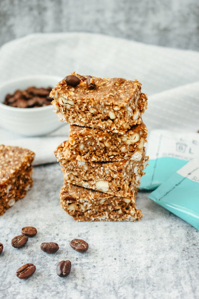 Snacking According to a Certified Nutrition Coach + Caramel Latte Cookie Crunch Bars